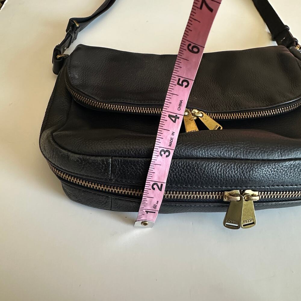 Fossil Black Leather Foldover Zip Around Bag Pebbled Flap Purse Boho Slouchy - Picture 13 of 13